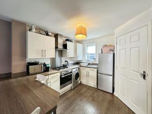 Photo 14- click for photo gallery